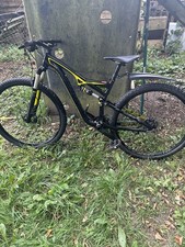 Specialized camber Full Suspension Mountain Bike Size Medium 29” Wheel