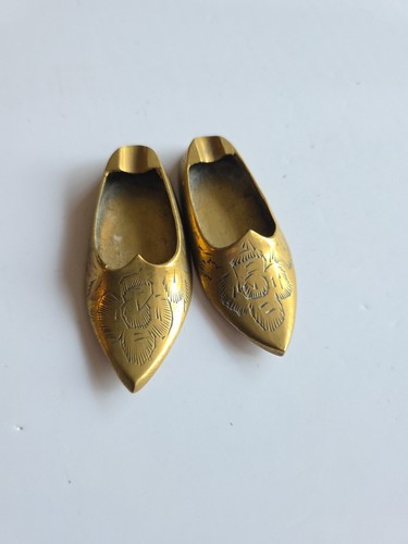 Vintage brass shoe ornaments - brass,