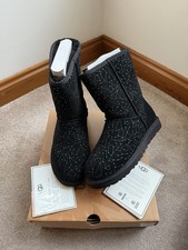 GENUINE UGG BOOTS CLASSIC