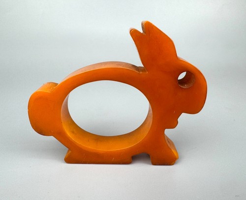 Vintage amber bakelite animal - bakelite,