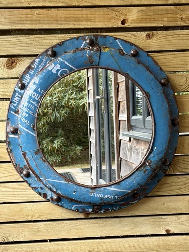 Blue nautical porthole wall - blue,