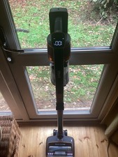 Shark IZ300UK Anti Hair Wrap Cordless Vacuum Cleaner - New Filters