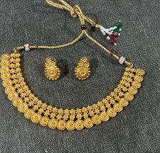 Indian choker necklace with