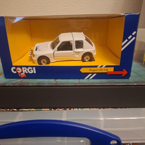 Corgi c399 peugeot 205 - corgi,