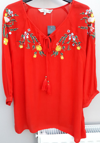 Ladies size 8 red - f&f,