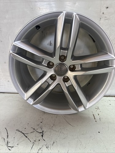 Audi wheel alloy - q3,