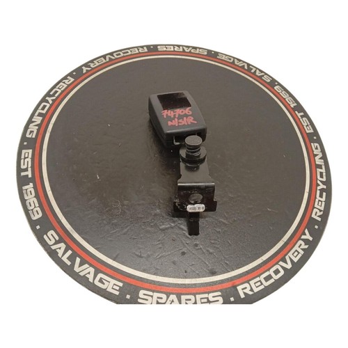 Bmw seat belt buckle e71 - x6,