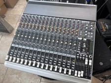 Mackie 1604 VLZ3 16 Channel 4