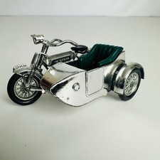 Vintage Matchbox Lesney No 8