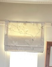 Laura Ashley Gorgeous Magnolia Grove Roman Blind With Bling Beads