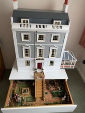 Edwardian style Dolls House