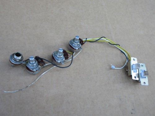 Vintage teisco pots - pots, switch