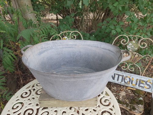 Large vintage galvanised wash - large,
