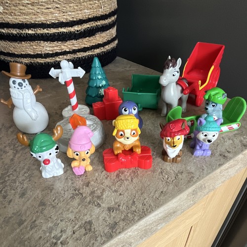 Paw patrol christmas figurine - paw,
