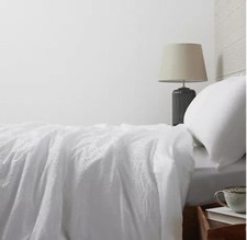 Cozee Home Mink Tuffted Leaf Filled Bedspread & Satin Trim Border 250 x 260cm