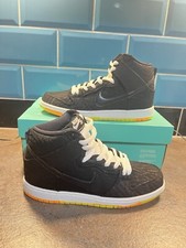 Nike SB Dunk High Pro Skunk UK