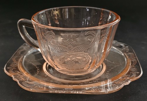Pink depression glass cup - pc,