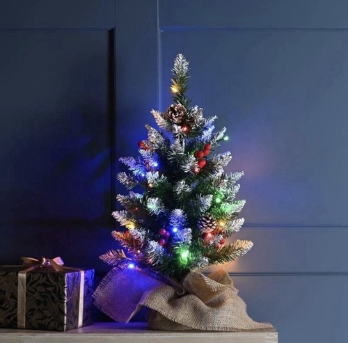 Festive pre lit berry - pre, &