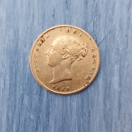 22ct gold half sovereign - 22ct,