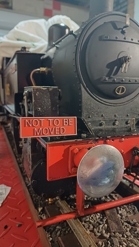 Inch gauge railway - inch, lamp