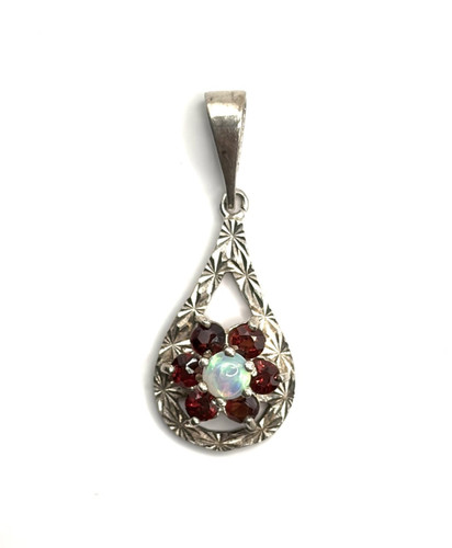 Small vintage 1980 sterling - small,