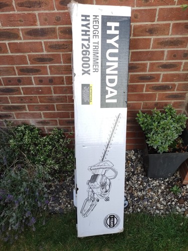 Hyundai petrol garden hedge - hyundai,