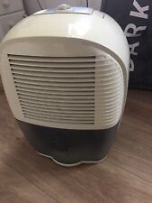 Delonghi Dem 10 Compact Dehumidifier 