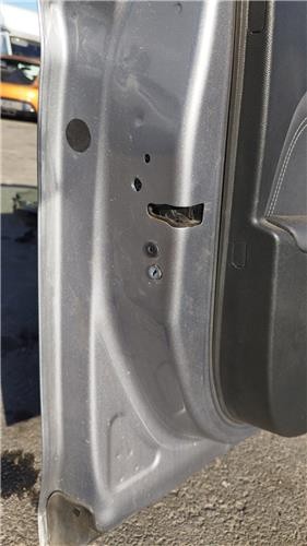 Left front door lock - door, 40911