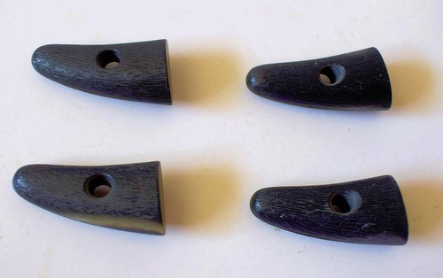 Large black plastic horn - plastic,