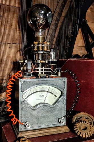 Upcycled voltmeter lamp - upcycled,