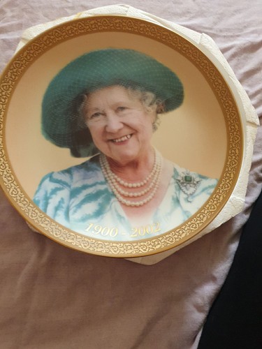 Queen mother plate - queen,