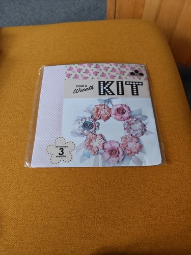 Create wreath kit craftwork - a,