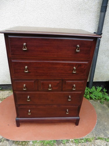 Stag minstrel mahogany chest - stag,