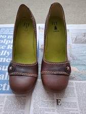 Fly Shoes Size 38
