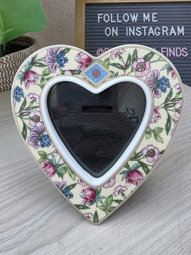 Wedgwood sarah heart shaped - sarah,