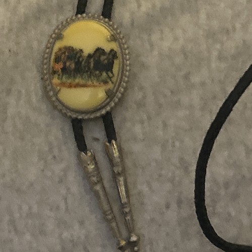 Vintage stagecoach bolo tie - vintage,