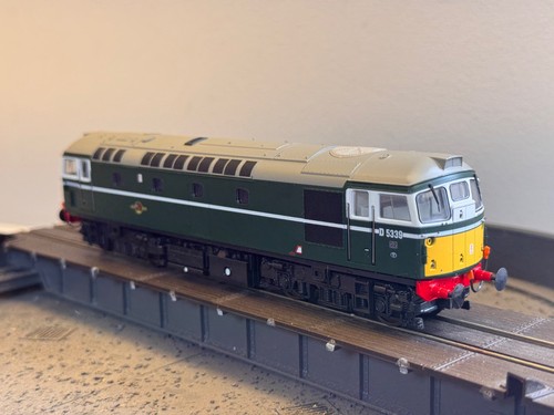 Heljan 2608 class d5339 - class,