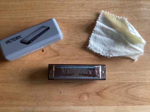 Victory harmonica original - victory, in