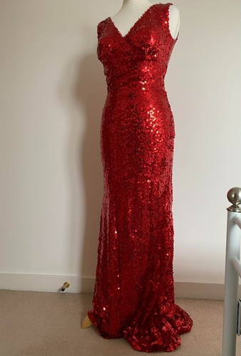 Shimmering red sequin - shimmering,
