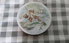 Vintage small round empty - small,