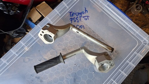 Triumph 955i sprint - sprint, bars