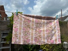 Vintage Pink Flowers Retro