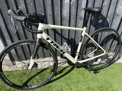 Trek domane road bike - 4,