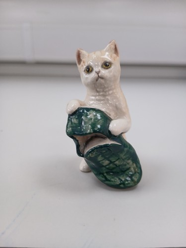 Royal doulton cat - royal,