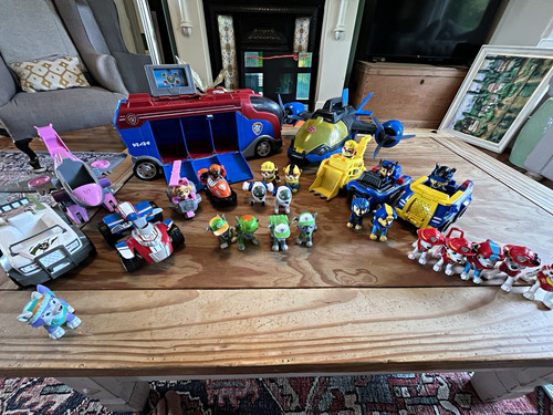 Paw patrol action figures - figures, &
