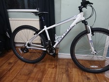 Carrea Valour Women's Mountine