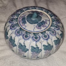 Vintage Decorative Pumpkin Shaped Grape Vines Ceramic Jar w Lid Blue.