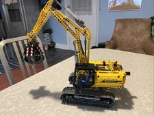 LEGO TECHNIC: Excavator