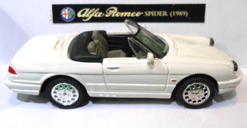 Newray 1989 alfa romeo - 1:43,