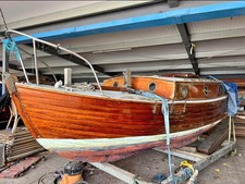 21ft Sail Finesse Clinker Boat With Volvo Engine 